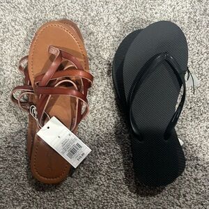 Two pairs of Target flip flops - never worn